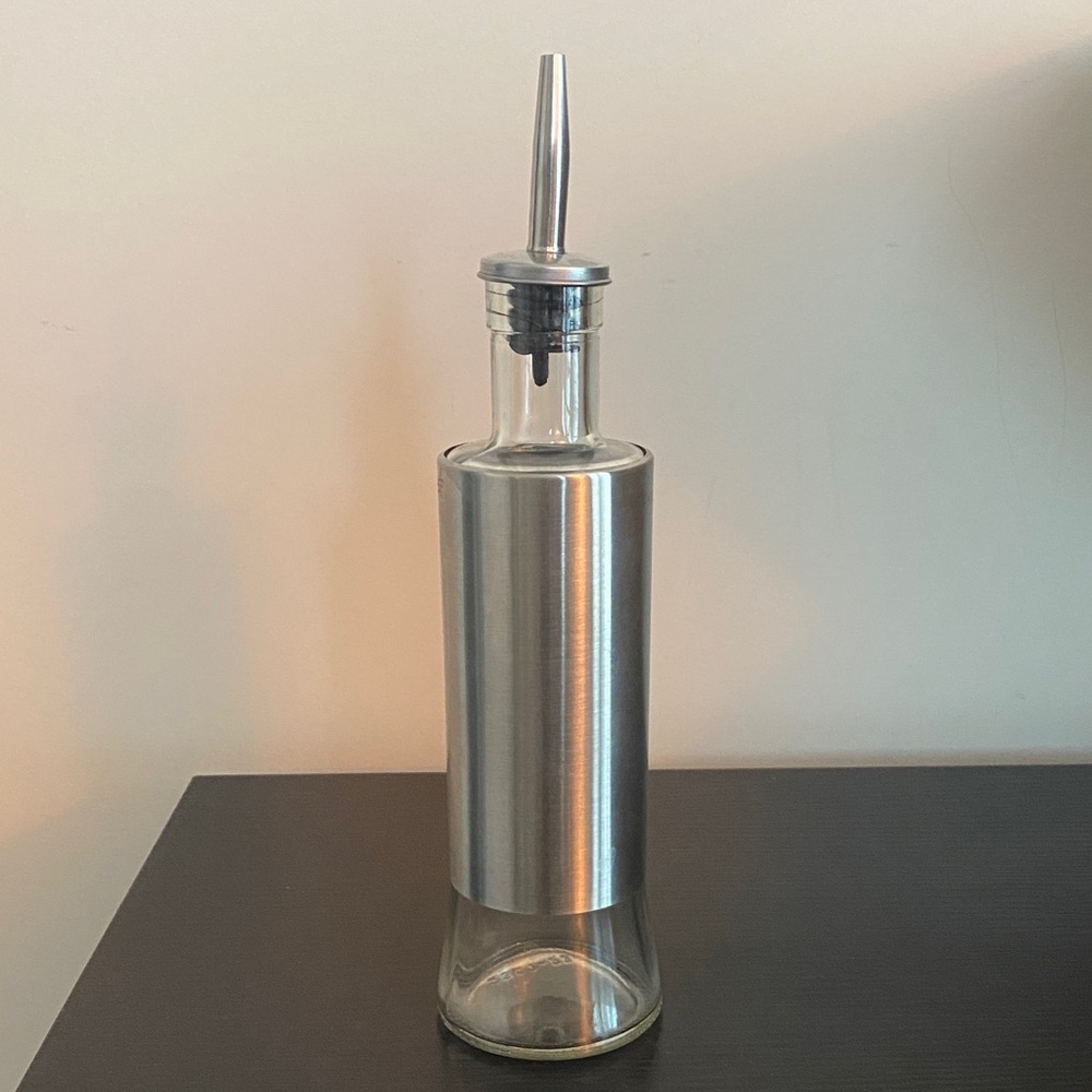 Stainless Steel and Glass Oil Dispenser